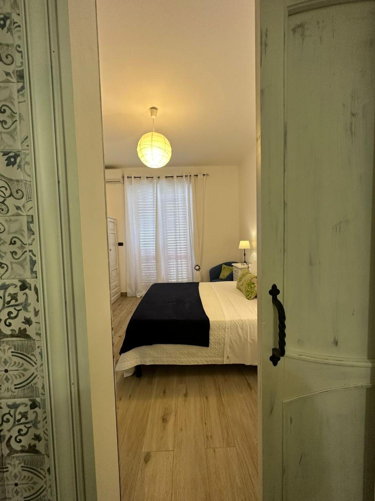 Civico 98 Hotell Milazzo Eksteriør bilde