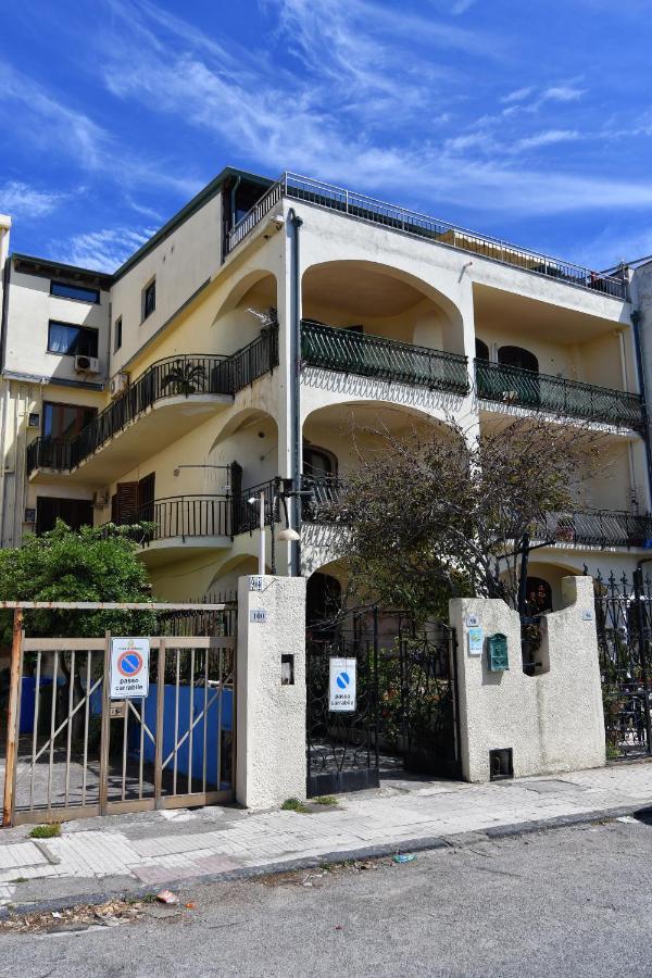 Civico 98 Hotell Milazzo Eksteriør bilde